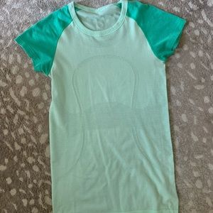 Lululemon swiftly tee mint